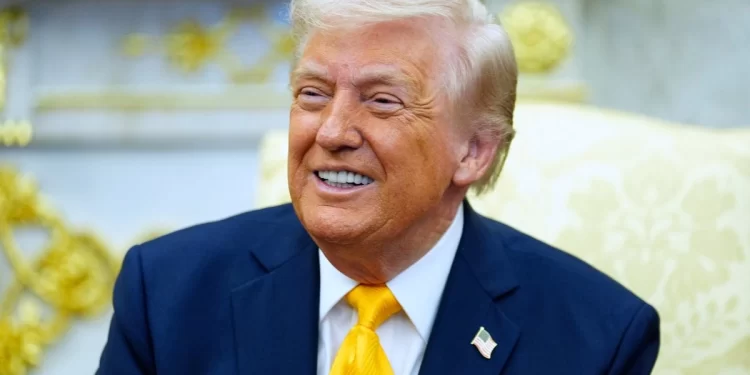 Trump bromea sobre Pearl Harbor tras pregunta de periodista japonés de por qué no advirtió sobre el ataque iraní