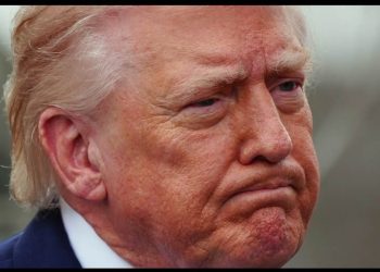 A tres semanas de guerra con Irán, Trump luce aislado y sin control sobre el conflicto