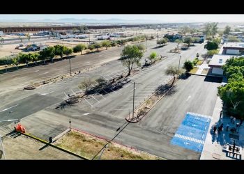 Inauguran recarpeteo de estacionamiento en UES San Luis Río Colorado para beneficio de estudiantes y trabajadores