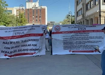 Sindicatos de la UNISON amenazan con huelga; exigen aumento salarial