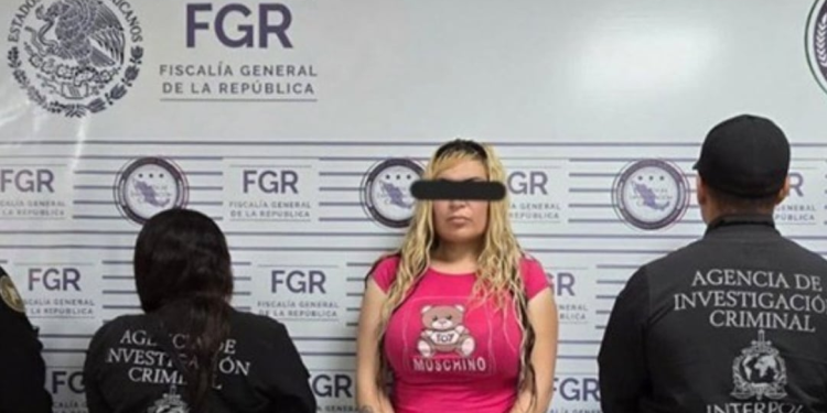 Detienen en Nogales a mujer con orden de extradición a EU; está acusada de asociación delictuosa