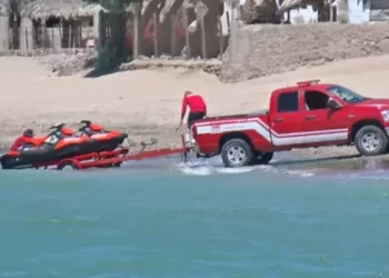 Un Joven Buzo Perdió la Vida Luego de Emerger del Mar en Bahía de Kino