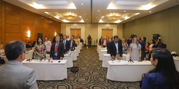 En fast track, Congreso de Sonora aprueba ley de desapariciones; critican falta de análisis y presión judicial