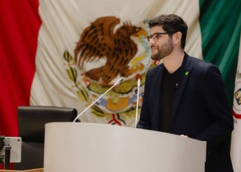 Diputado Wasapraka votó en contra del “Plan B” federal, lo llamó “cobarde”