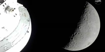 Artemis 2 inicia su regreso a la Tierra, tras contemplar lugares nunca vistos de la cara oculta de la Luna