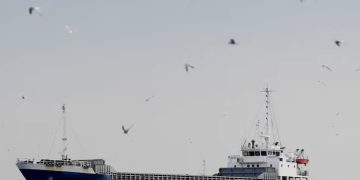 Trump amenaza con “eliminar” los buques iraníes que desafíen el bloqueo de Ormuz