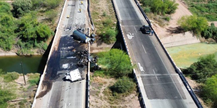 Cierran planta de agua en Cajeme tras volcadura de pipa con químicos