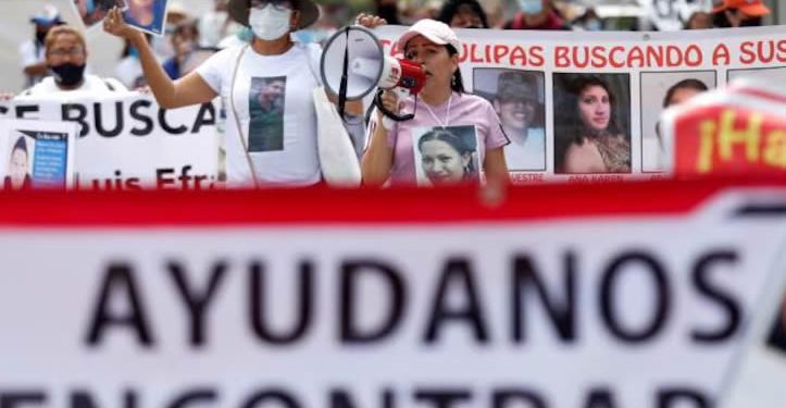Negar a desaparecidos, solo condena a México a repetir crímenes de lesa humanidad: Colectivos
