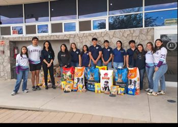 Supera meta de recaudación con 3.5 toneladas de alimentos para perros y gatos el Tercer Croquetón en Hermosillo