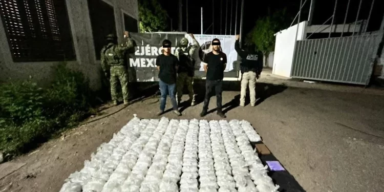 Defensa asegura 130 kilogramos de metanfetamina en Navojoa