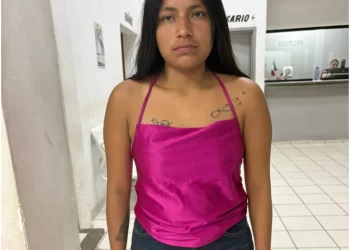 Joven de Mérida, varada en Sonora: su novio trailero “la dejó tirada”