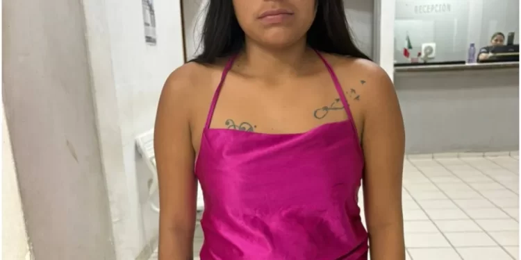 Joven de Mérida, varada en Sonora: su novio trailero “la dejó tirada”