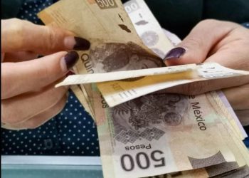 Guerra en Irán pega al ahorro de trabajadores en México; registra minusvalías durante marzo