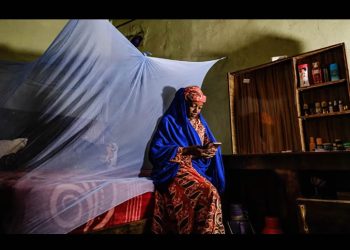 En Nigeria, escritoras de novela erótica esquivan normas y religión