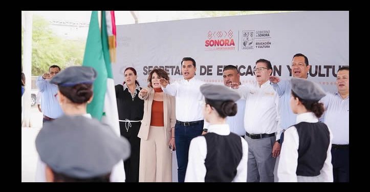 Más de medio millón de alumnos regresaron a las aulas al finalizar periodo vacacional