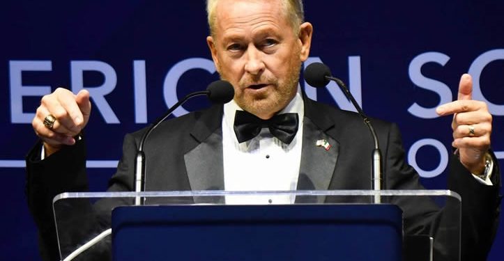 Presume Ronald Johnson acusación contra Rocha Moya como cooperación entre EU y México