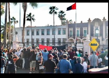 STEUS mantiene la huelga en la UNISON; rechaza ultima oferta económica.