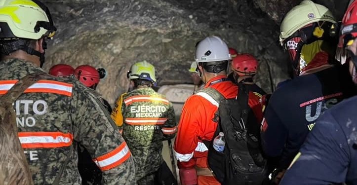 Recuperan cuerpo del tercer minero en El Rosario; continúa búsqueda del último trabajador atrapado
