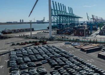 China ve al EE. UU. de Trump como un imperio en decadencia