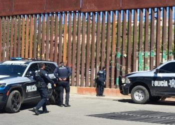 Alcaldes y CBP analizan seguridad y desarrollo en frontera Sonora-Arizona