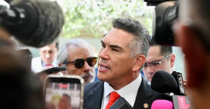 El PRI reactiva a exgobernadores ante pugnas internas por candidaturas