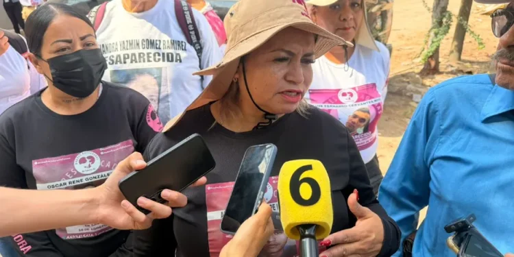 Madres Buscadoras hallan crematorio clandestino activo en Lagos de Moreno, Jalisco; suman 60 bolsas con restos humanos