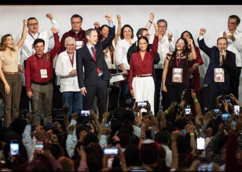 El ‘caso Rubén Rocha’ planea en el cónclave de Morena y compromete a su nueva dirigencia