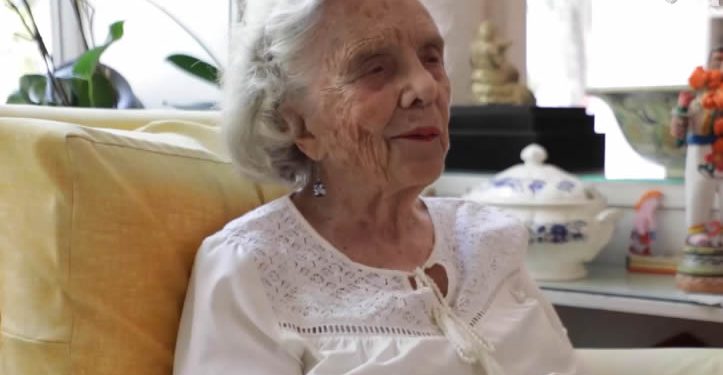 “Escribo porque todo me conmueve”; además, “la originalidad es sagrada”: Elena Poniatowska