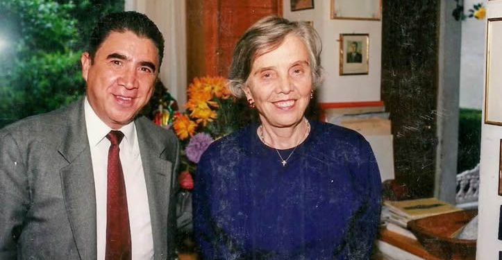 A veces pienso que “Monsi” ya viene por mí, pero no se me pega la gana de morir: Elena Poniatowska