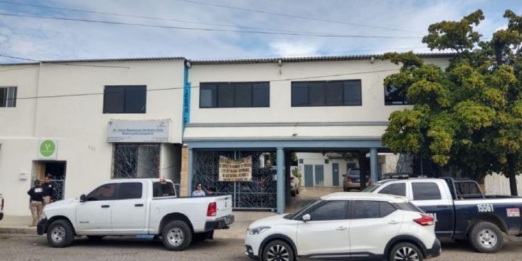Buscan modificar imputación de homicidio culposo a doloso en caso de sueros vitaminados en Sonora