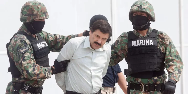 Juez niega a Joaquín Guzmán Loera, El Chapo, su extradición a México