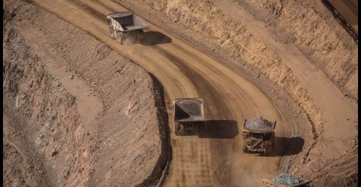 Sonora obtendrá de la Federación nuevos permisos para la inversión de 5 MMD en el sector minero: Durazo