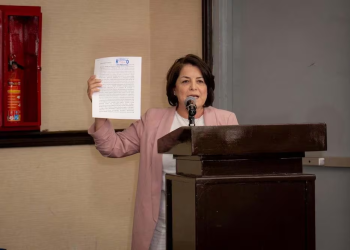 Apagan micrófono a diputada de MC en Congreso de Sonora cuando realizaba denuncia por bloqueo legislativo; legisladora acusa censura