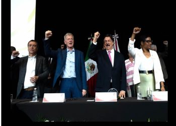 “Mineras utilizan al crimen organizado contra sindicato”: Gómez Urrutia