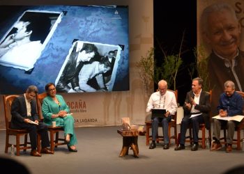 Presentan en Hermosillo libro biográfico del ex gobernador Samuel Ocaña García.