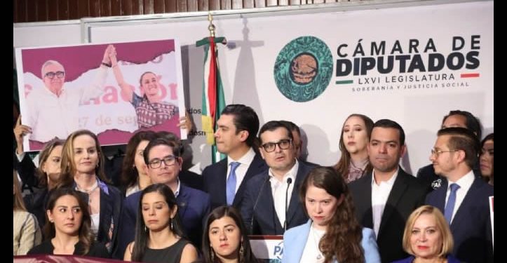 PAN presenta solicitud de juicio político contra Rubén Rocha Moya