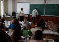 “Golpe a la educación”: padres de familia y expertos rechazan fin de clases anticipado
