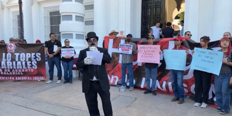 Sindicato de la Universidad de Sonora acusa a autoridades de negarse al diálogo