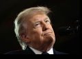 Examen médico de Trump reaviva debate sobre su salud mental; se le ha visto divagando