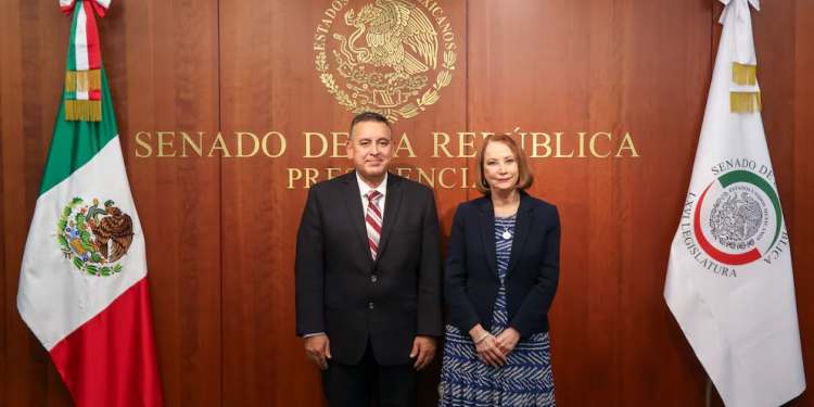 Ricardo Lugo toma protesta como senador por Sonora tras licencia de Heriberto Aguilar