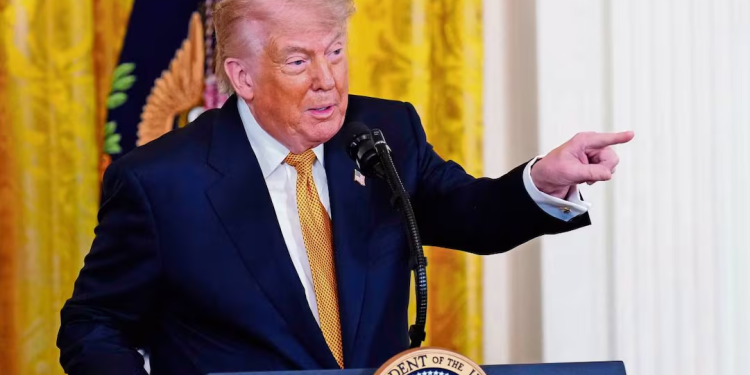 “Tenemos un problema porque los cárteles gobiernan México; nadie más lo hace”, dice Trump; destaca el control que tiene su país “sobre la frontera sur”