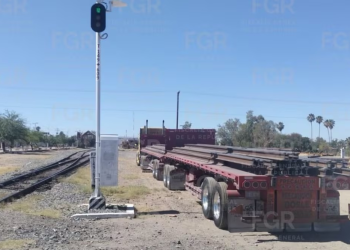 FGR localiza 71 rieles de Ferromex en tractocamión abandonado en Sonora; carga está valuada en más 829 mil pesos