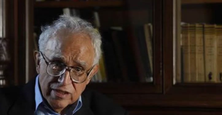 ‘El Universal’ pide disculpas a la familia del escritor Carlos Monsiváis por la polémica cita sobre López Obrador