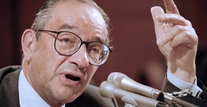 Alan Greenspan, largo tiempo presidente de la Fed, fallece a los 100 años