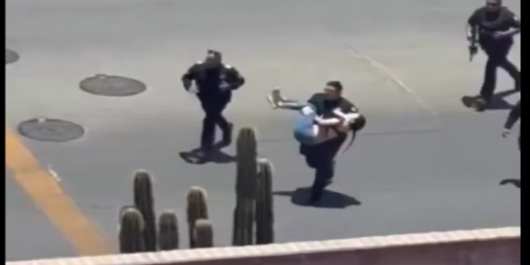 Asesinato de mujer frente al IMSS de Ciudad Obregón es investigado por vínculos directos con grupos criminales