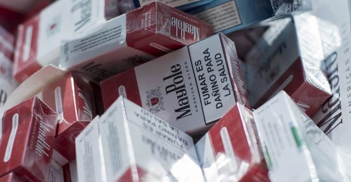 Suman 154 toneladas de cigarros ilegales decomisados en el AICM