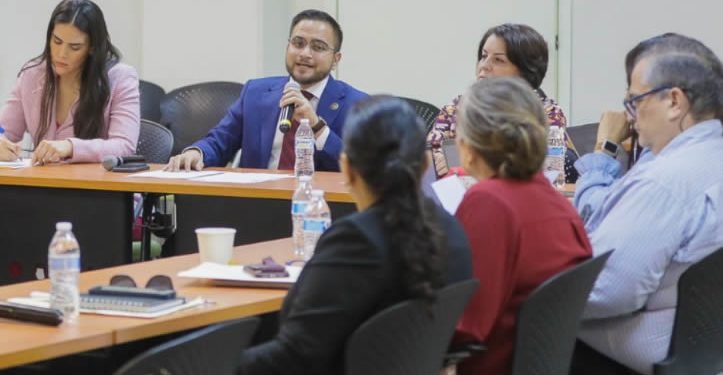 Analiza Congreso de Sonora acciones para la protección de menores en entornos digitales