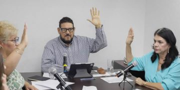 Avalan en comisión del Congreso de Sonora reforma para limitar el número de regidurías en ayuntamientos
