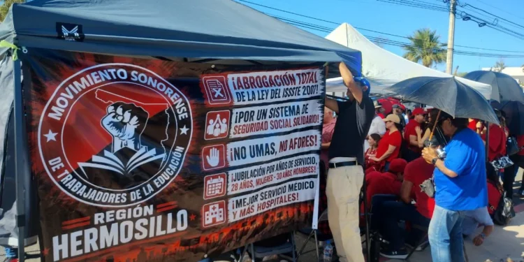 Maestros de la CNTE mantienen protestas por tercer día consecutivo en Sonora