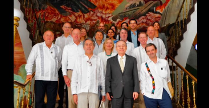 Durazo recibe a embajadores y funcionarios de 15 países de la Unión Europea